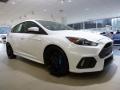 Front 3/4 View of 2016 Ford Focus RS #1