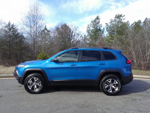 Hydro Blue Pearl Jeep Cherokee Trailhawk 4x4.  Click to enlarge.