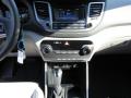 Controls of 2017 Hyundai Tucson Eco #24