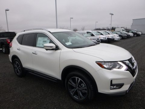 Pearl White Nissan Rogue SL AWD.  Click to enlarge.