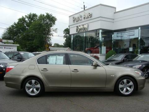 Olivin Green Metallic BMW 5 Series 530i Sedan.  Click to enlarge.