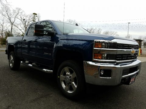 Deep Ocean Blue Metallic Chevrolet Silverado 2500HD LT Double Cab 4x4.  Click to enlarge.