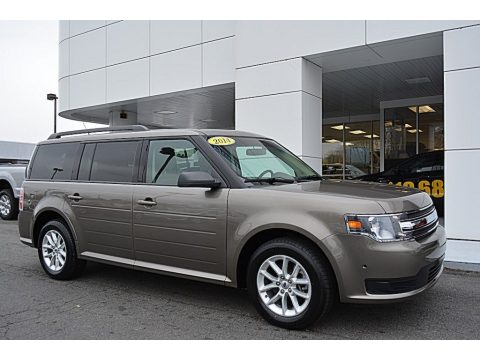 Mineral Gray Ford Flex SE.  Click to enlarge.