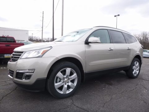 Champagne Silver Metallic Chevrolet Traverse LT AWD.  Click to enlarge.