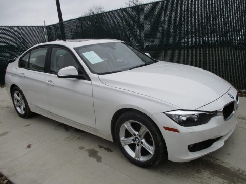 Alpine White BMW 3 Series 328i xDrive Sedan.  Click to enlarge.