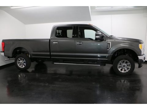 Magnetic Ford F250 Super Duty Lariat Crew Cab 4x4.  Click to enlarge.