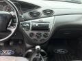 Controls of 2001 Ford Focus ZX3 Coupe #12