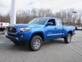 Front 3/4 View of 2017 Toyota Tacoma SR5 Access Cab 4x4 #3