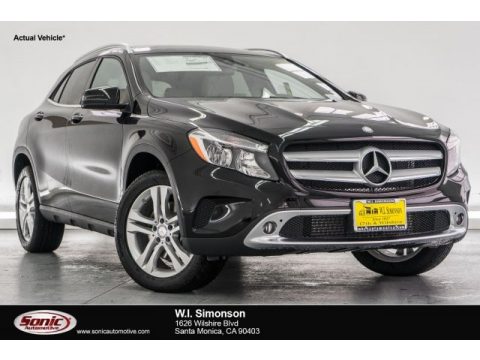 Night Black Mercedes-Benz GLA 250 4Matic.  Click to enlarge.