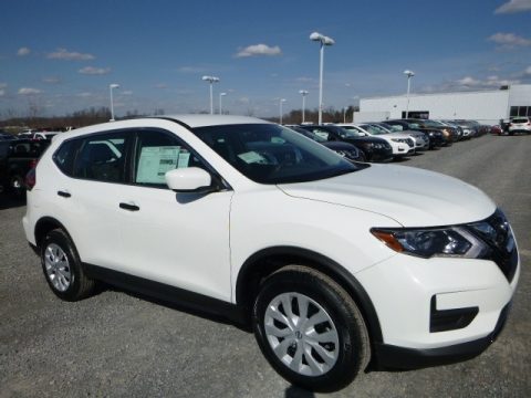 Glacier White Nissan Rogue S AWD.  Click to enlarge.