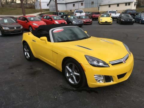Sunburst Yellow Saturn Sky Red Line Roadster.  Click to enlarge.