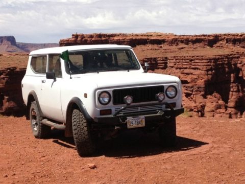 White International Scout II Traveler 4x4.  Click to enlarge.