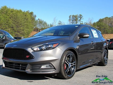 Magnetic Ford Focus ST Hatch.  Click to enlarge.