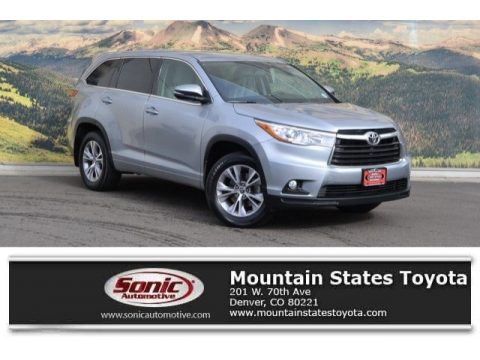 Silver Sky Metallic Toyota Highlander LE Plus AWD.  Click to enlarge.