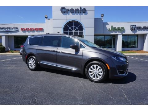 Granite Crystal Metallic Chrysler Pacifica Touring L.  Click to enlarge.