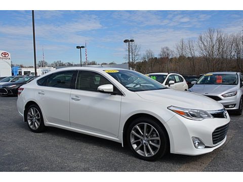 Blizzard Pearl Toyota Avalon XLE Touring.  Click to enlarge.