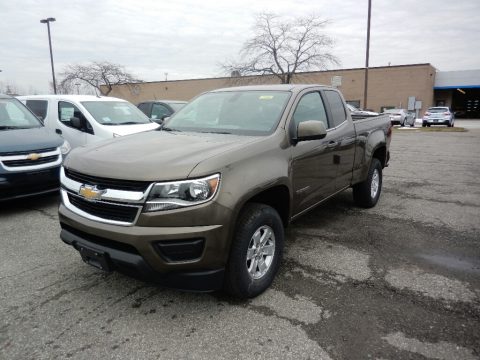 Brownstone Metallic Chevrolet Colorado WT Extended Cab.  Click to enlarge.
