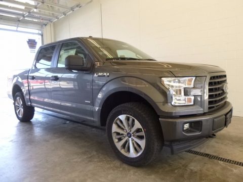 Magnetic Ford F150 XL SuperCrew 4x4.  Click to enlarge.