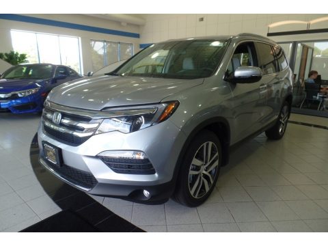 Lunar Silver Metallic Honda Pilot Touring AWD. Click to enlarge. Lunar Silver Metallic Honda Pilot Touring AWD. Click to enlarge.