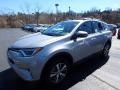 Front 3/4 View of 2017 Toyota RAV4 XLE AWD #4