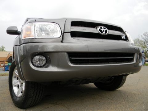 Phantom Gray Pearl Toyota Sequoia SR5 4WD.  Click to enlarge.