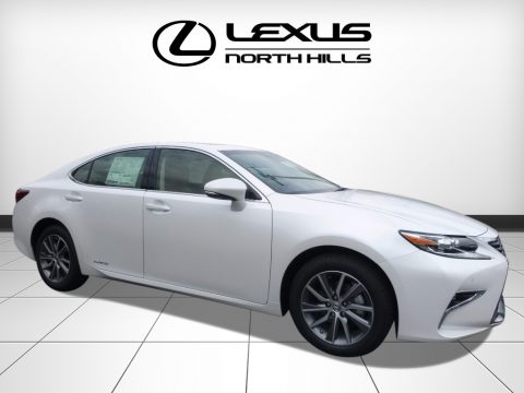 Eminent White Pearl Lexus ES 300h Hybrid.  Click to enlarge.