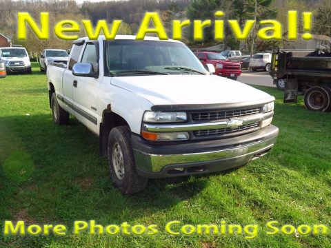 Summit White Chevrolet Silverado 1500 LS Extended Cab 4x4.  Click to enlarge.
