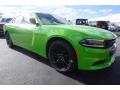 Front 3/4 View of 2017 Dodge Charger SE #4