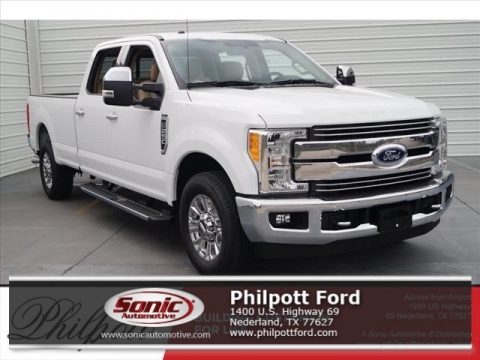 Oxford White Ford F250 Super Duty Lariat Crew Cab.  Click to enlarge.