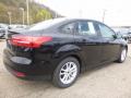 2017 Focus SE Sedan #3