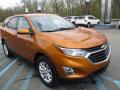 Front 3/4 View of 2018 Chevrolet Equinox LT AWD #9