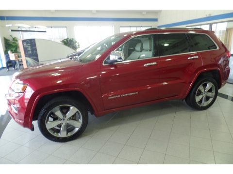 Deep Cherry Red Crystal Pearl Jeep Grand Cherokee Overland 4x4.  Click to enlarge.