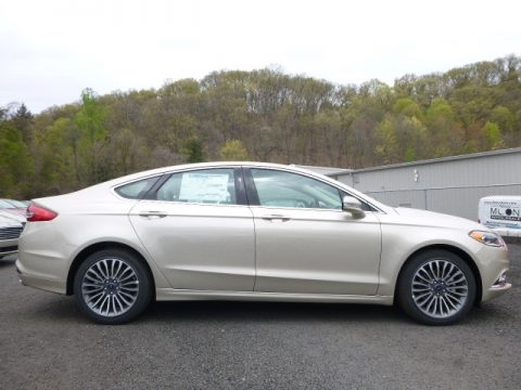 White Gold Ford Fusion SE.  Click to enlarge.