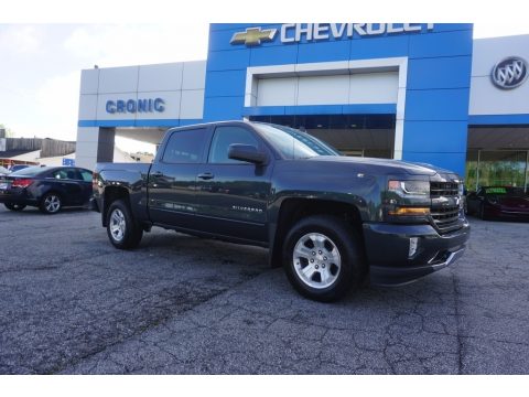 Graphite Metallic Chevrolet Silverado 1500 LT Crew Cab 4x4.  Click to enlarge.