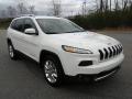 Front 3/4 View of 2017 Jeep Cherokee Limited #4