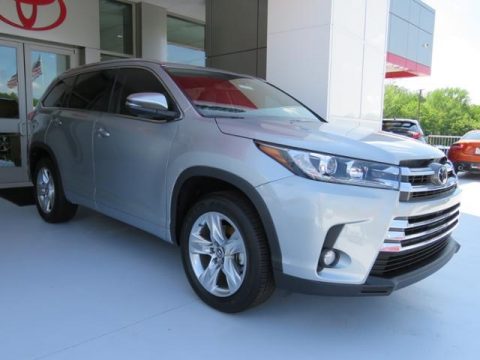 Celestial Silver Metallic Toyota Highlander Limited.  Click to enlarge.