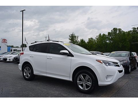 Super White Toyota RAV4 XLE.  Click to enlarge.