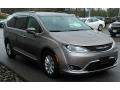 2017 Pacifica Touring L #2