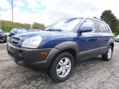 Nautical Blue Hyundai Tucson SE 4WD.  Click to enlarge.