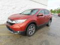 Front 3/4 View of 2017 Honda CR-V EX AWD #5