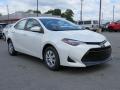 Front 3/4 View of 2017 Toyota Corolla LE Eco #1