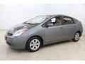 Front 3/4 View of 2005 Toyota Prius Hybrid #3