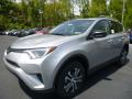 Front 3/4 View of 2017 Toyota RAV4 LE AWD #4