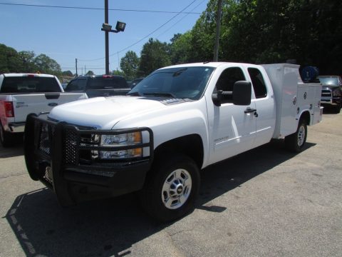 Summit White Chevrolet Silverado 2500HD LT Extended Cab 4x4.  Click to enlarge.