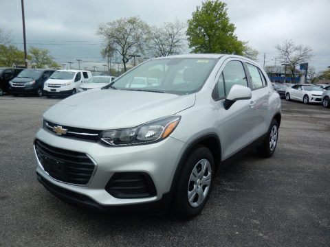 Silver Ice Metallic Chevrolet Trax LS.  Click to enlarge.