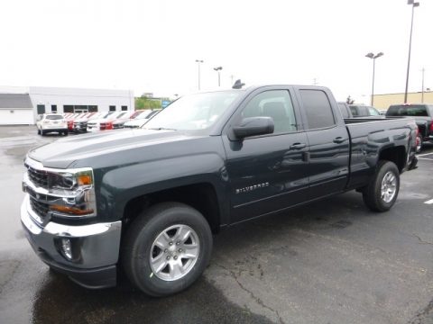 Graphite Metallic Chevrolet Silverado 1500 LT Double Cab 4x4.  Click to enlarge.