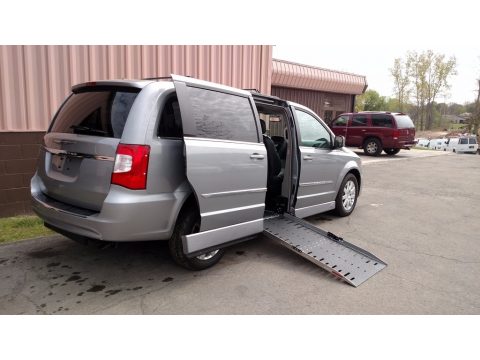 Billet Silver Metallic Chrysler Town & Country Touring.  Click to enlarge.