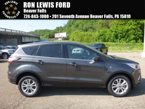 Magnetic Ford Escape SE 4WD.  Click to enlarge.