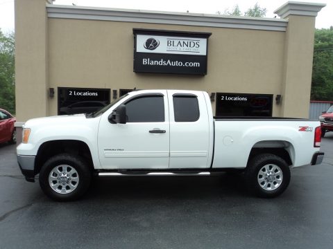 Summit White GMC Sierra 2500HD SLE Extended Cab 4x4.  Click to enlarge.