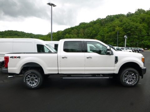 White Platinum Ford F250 Super Duty XLT Crew Cab 4x4.  Click to enlarge.